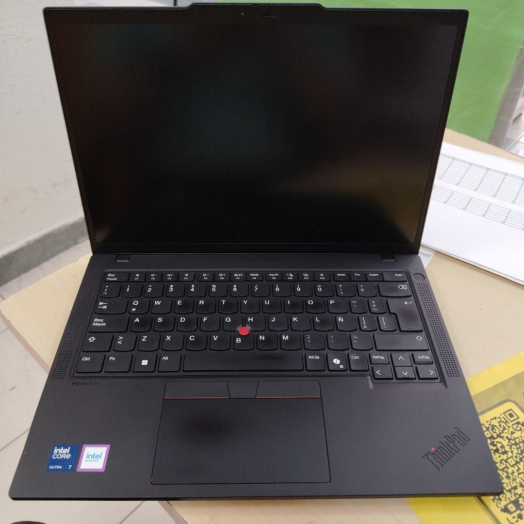 LAPTOP LENOVO THINKPAD T14 GEN 5 (2025) 1 TB SSD 16 GB RAM (SEMINUEVO)