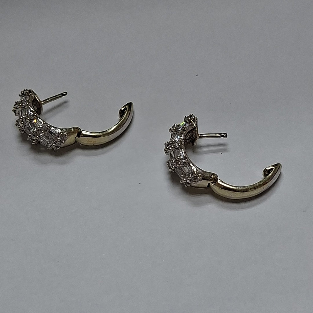 ARETES PAR ORO,ORO BLANCO 10 K 6,10 GRMS (SEMINUEVO)