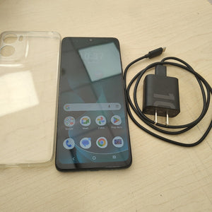 CELULAR MOTOROLA MOTO G06 XT2535-2 (2025) 64 GB 4 GB RAM (SEMINUEVO)