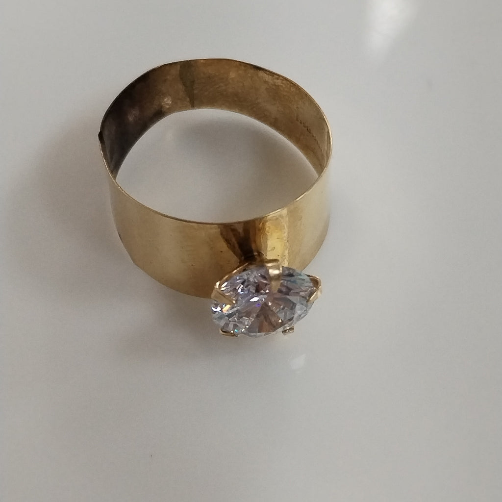 SOLITARIO ORO 10 K 2.2 GRMS (SEMINUEVO)