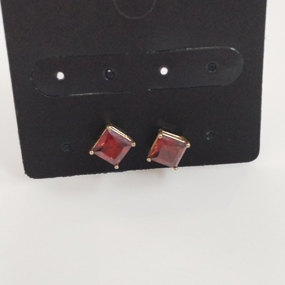 ARETES PAR ORO 14 K 1 GRMS (SEMINUEVO)