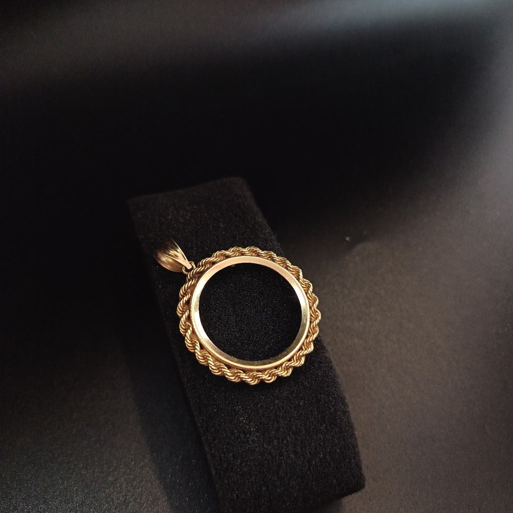 DIJE ORO 10 K 3.7 GRMS (SEMINUEVO)