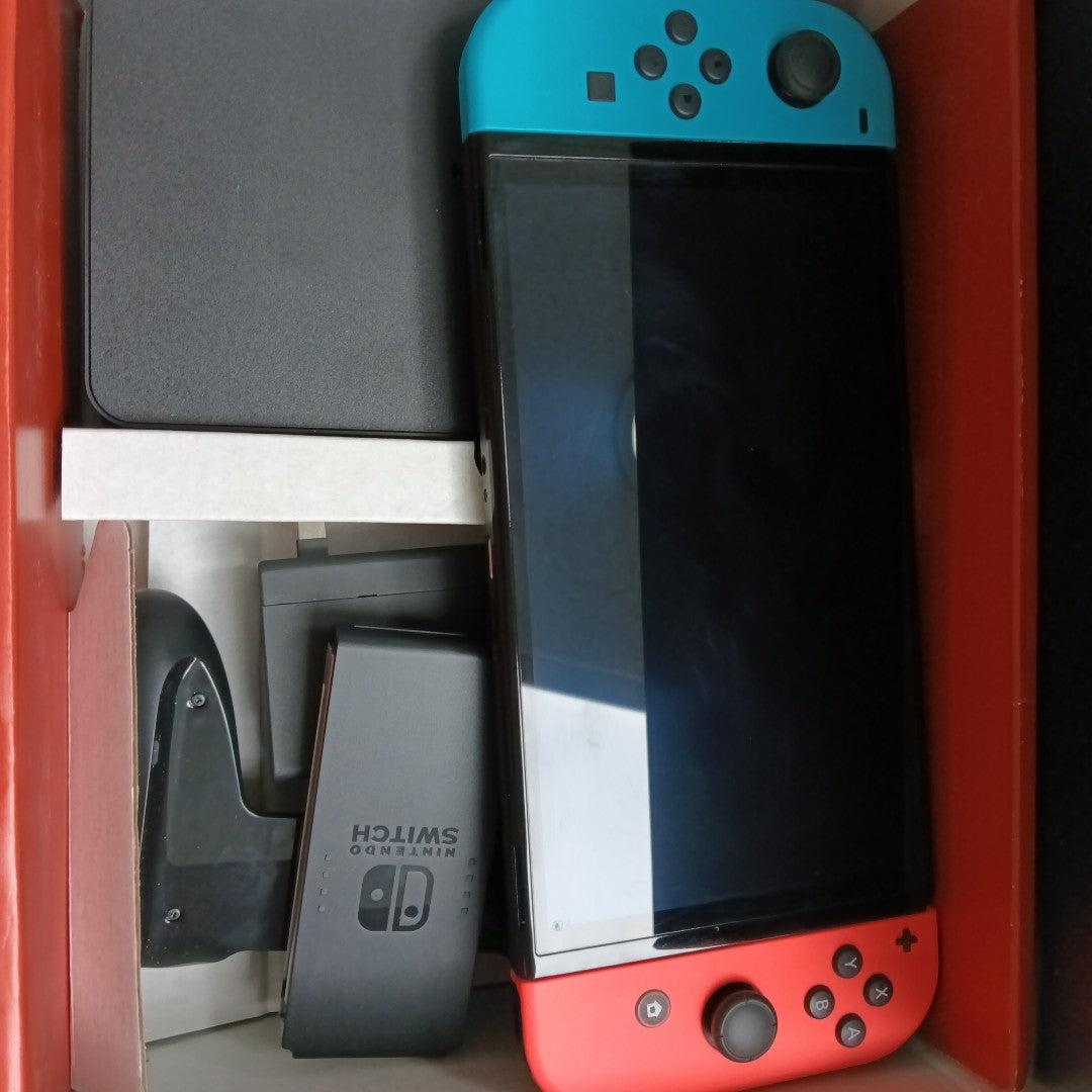 CONSOLA DE VIDEOJUEGO NINTENDO SWITCH OLED 64 GB