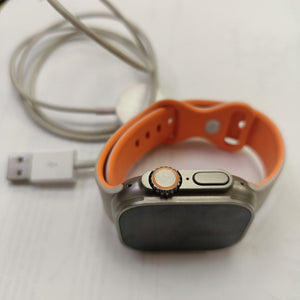 SMARTWATCH APPLE ULTRA TITANIO A2622 49 MM GPS + CELULAR (SEMINUEVO)