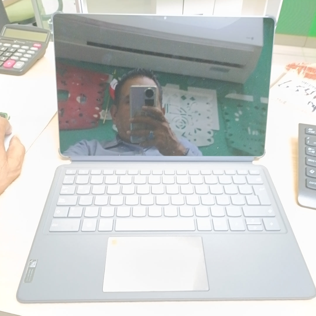 TABLETA LENOVO TAB PRO TB373FU (2025) 256 GB 8 GB RAM