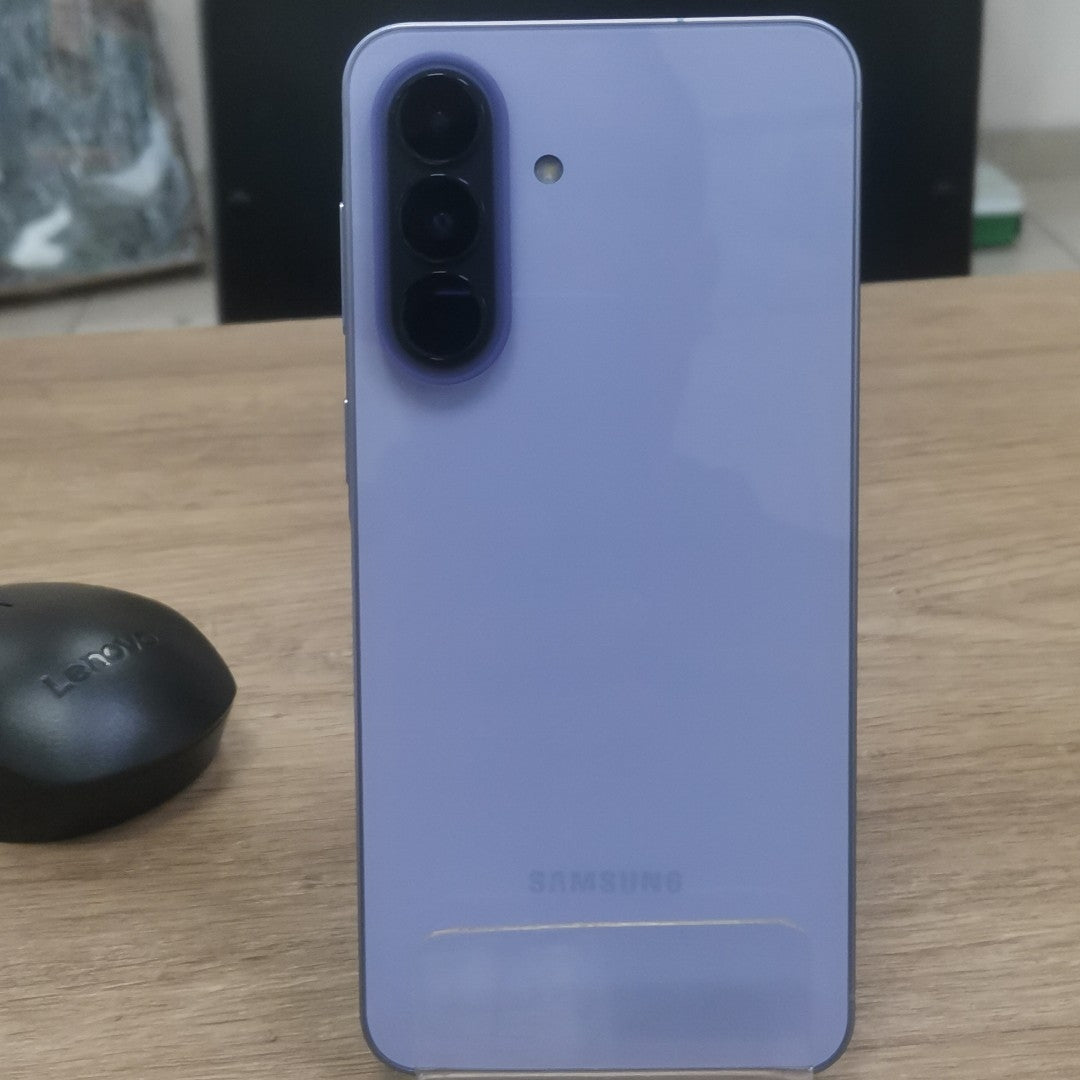 CELULAR SAMSUNG GALAXY A57 5G SM-A576B (2026) 256 GB 8 GB RAM (SEMINUEVO)
