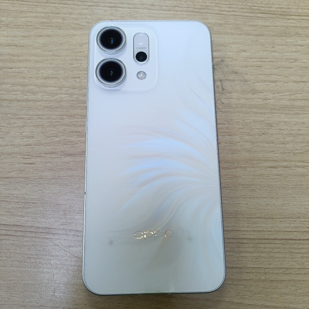 CELULAR OPPO RENO14 5G CPH2737 (2025) 512 GB 12 GB RAM (SEMINUEVO)