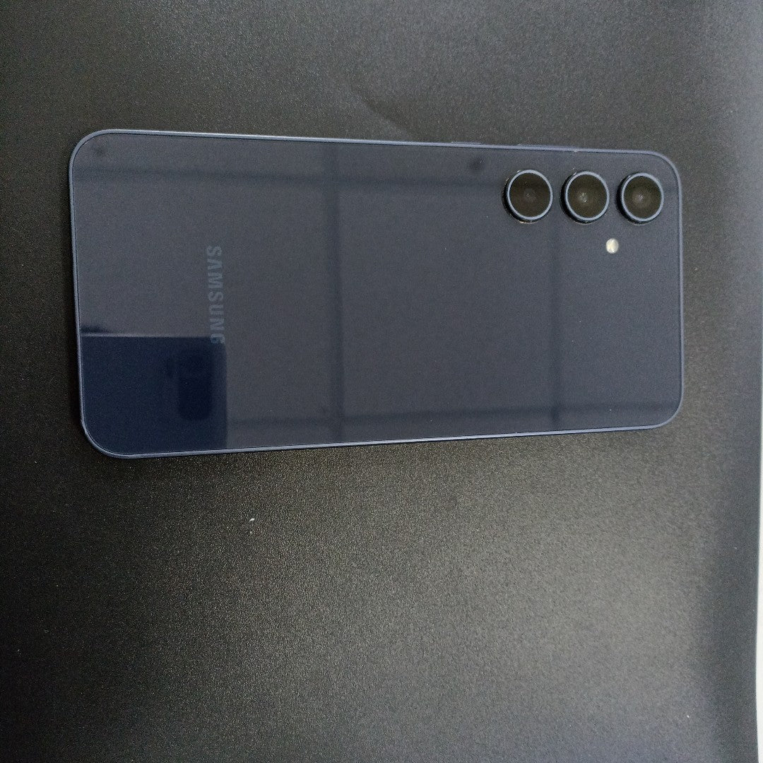CELULAR SAMSUNG GALAXY A35 5G SM-A356E (2024) 128 GB 6 GB RAM (SEMINUEVO)