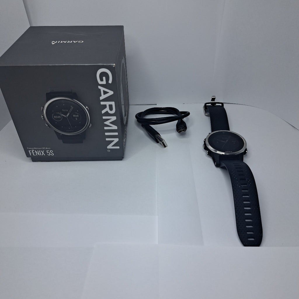 SMARTWATCH GARMIN FENIX 5S 42 MM GPS (SEMINUEVO)