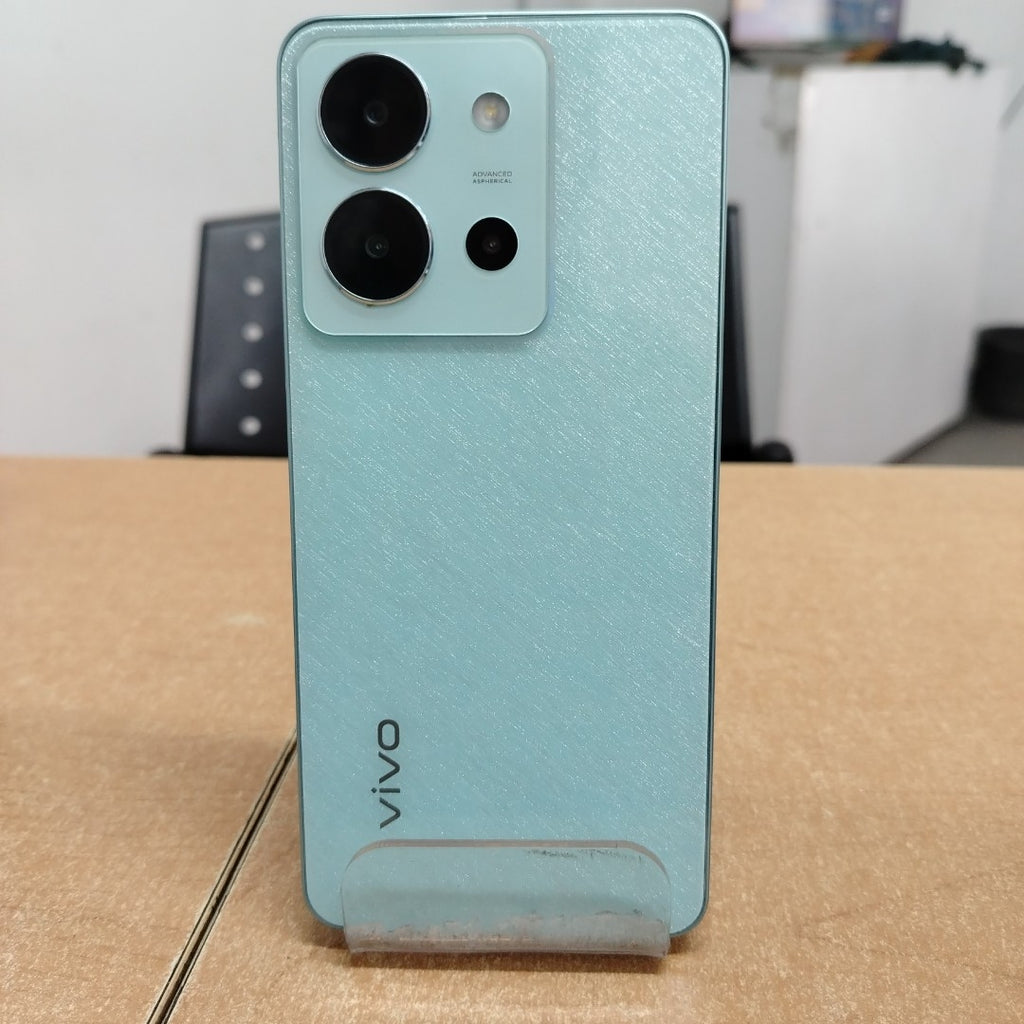 CELULAR VIVO Y36 V2247 256 GB 8 GB RAM (SEMINUEVO)