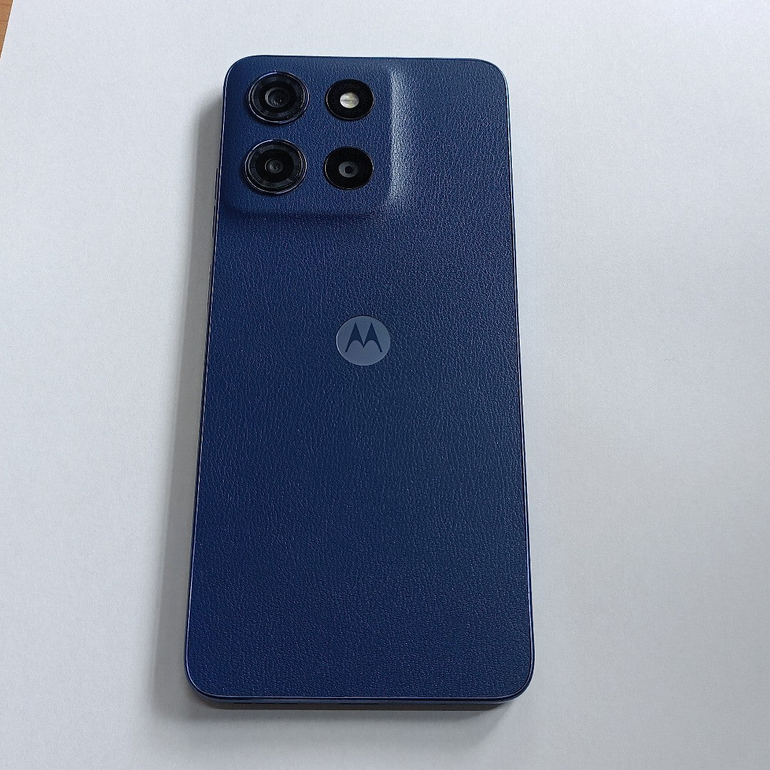 CELULAR MOTOROLA MOTO G15 XT2521-2 (2025) 512 GB 4 GB RAM (SEMINUEVO)