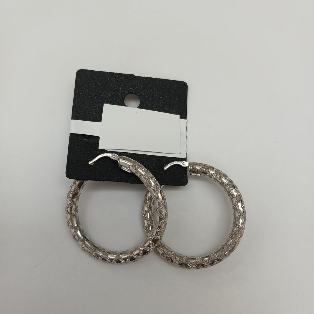 ARRACADAS PAR ORO BLANCO 14 K 4.6 GRMS (SEMINUEVO)