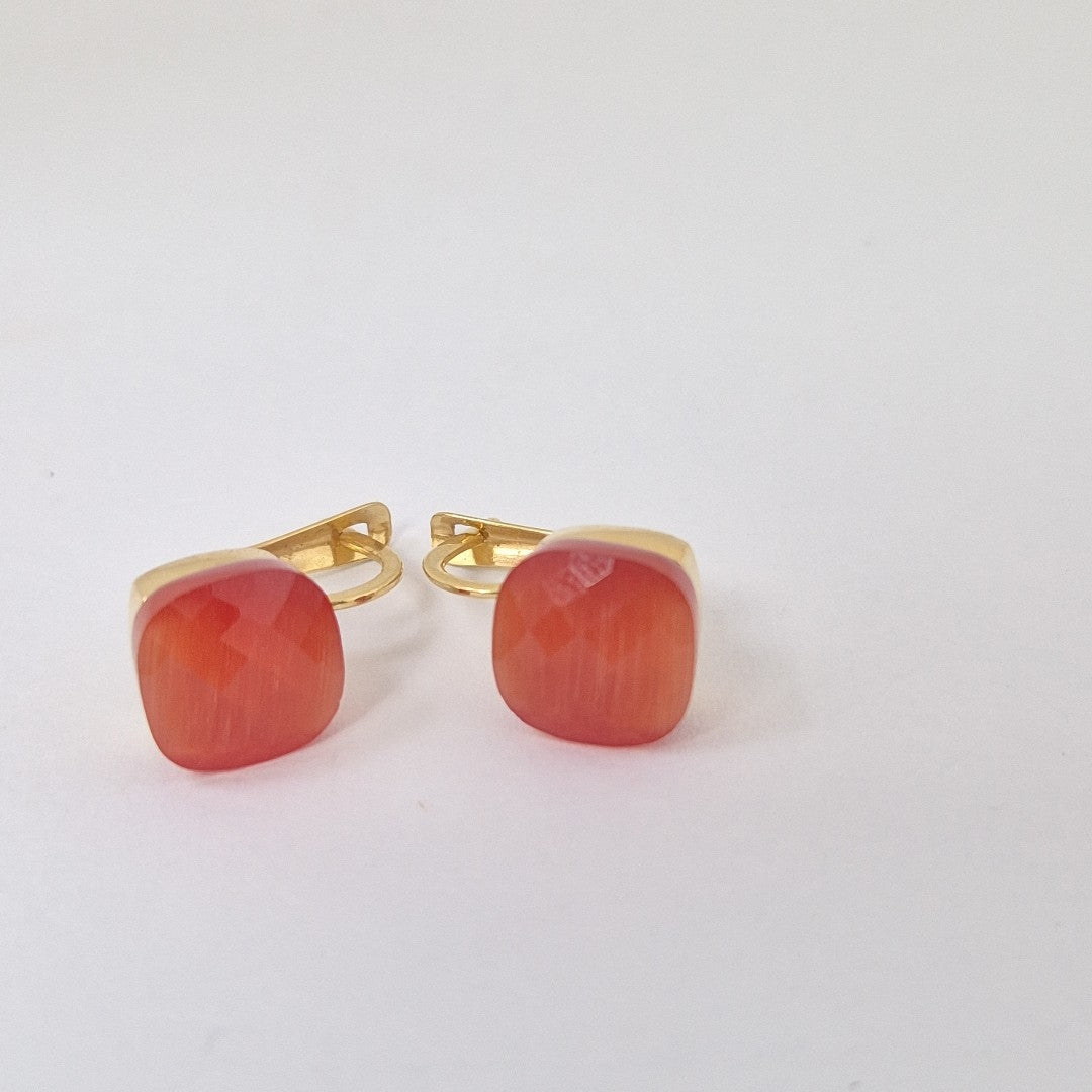 ARETES PAR ORO 14 K 4.8 GRMS (SEMINUEVO)