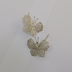 ARETES PAR PLATA 8,40 GRMS (SEMINUEVO)