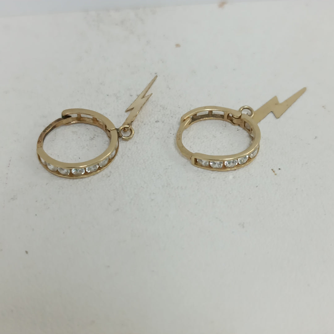 ARETES PAR ORO 14 K 1.4 GRMS (SEMINUEVO)