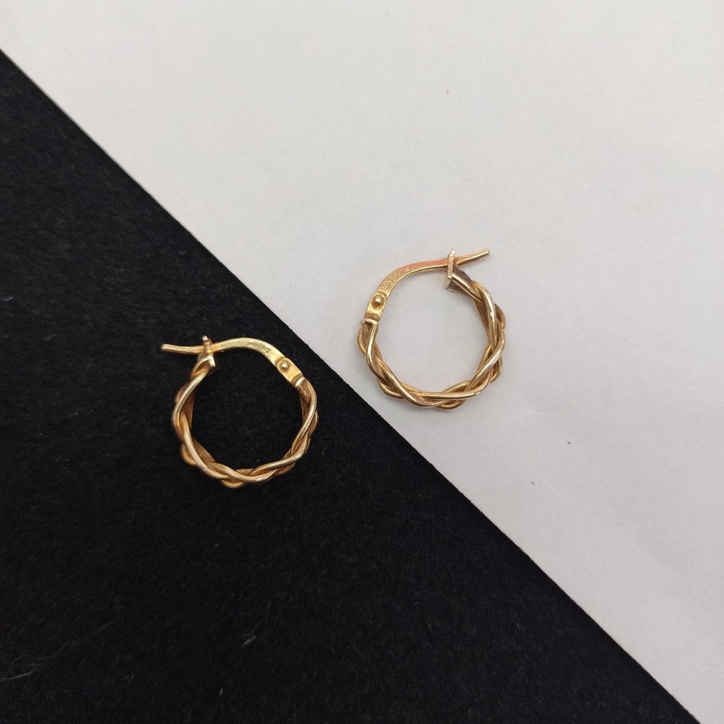 ARRACADAS PAR ORO 10 K 1.1 GRMS (SEMINUEVO)