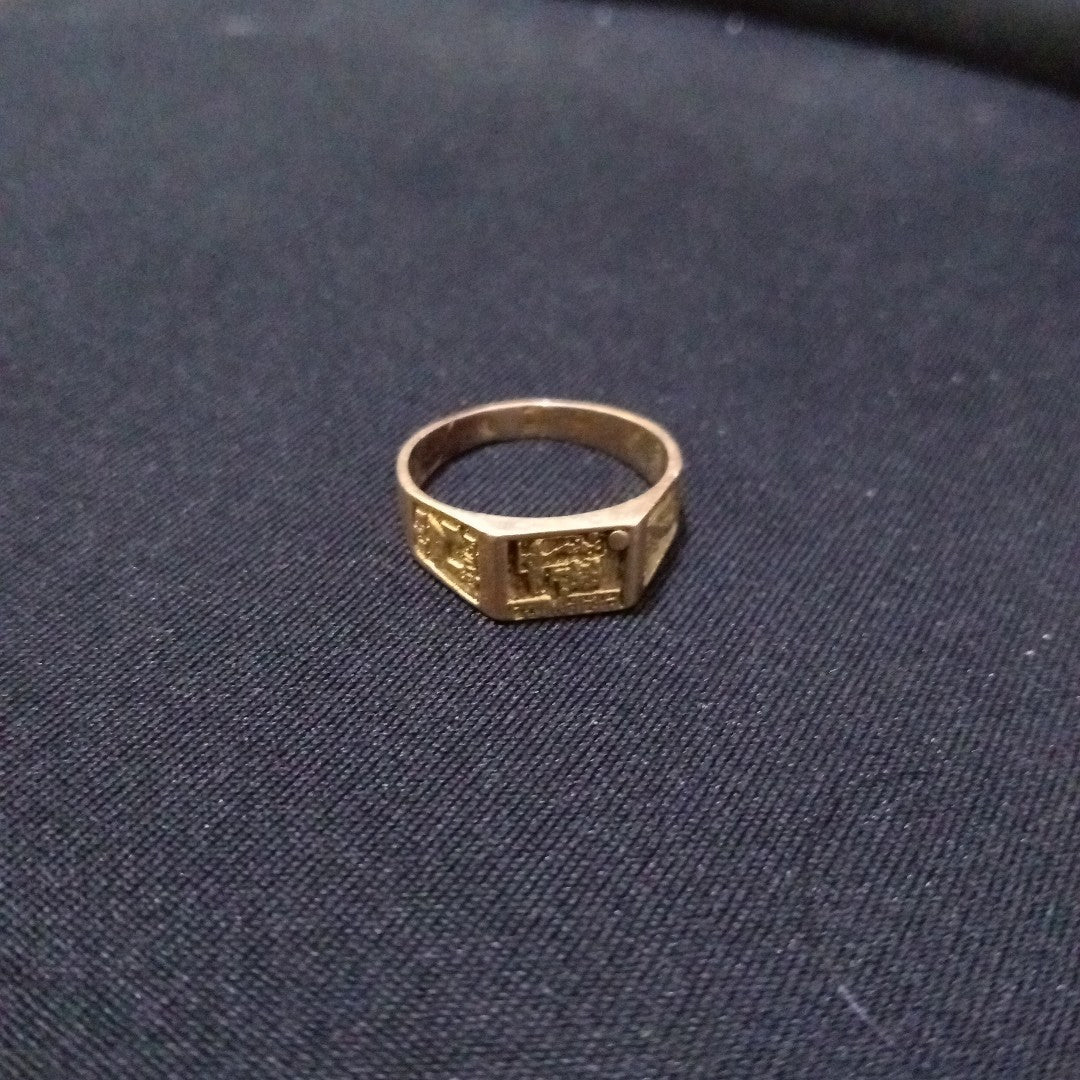 ANILLO DE GRADUACIÓN ORO 10 K 2,60 GRMS (SEMINUEVO)