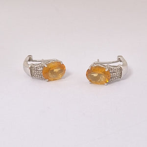 ARETES PAR ORO 14 K 5.2 GRMS (SEMINUEVO)