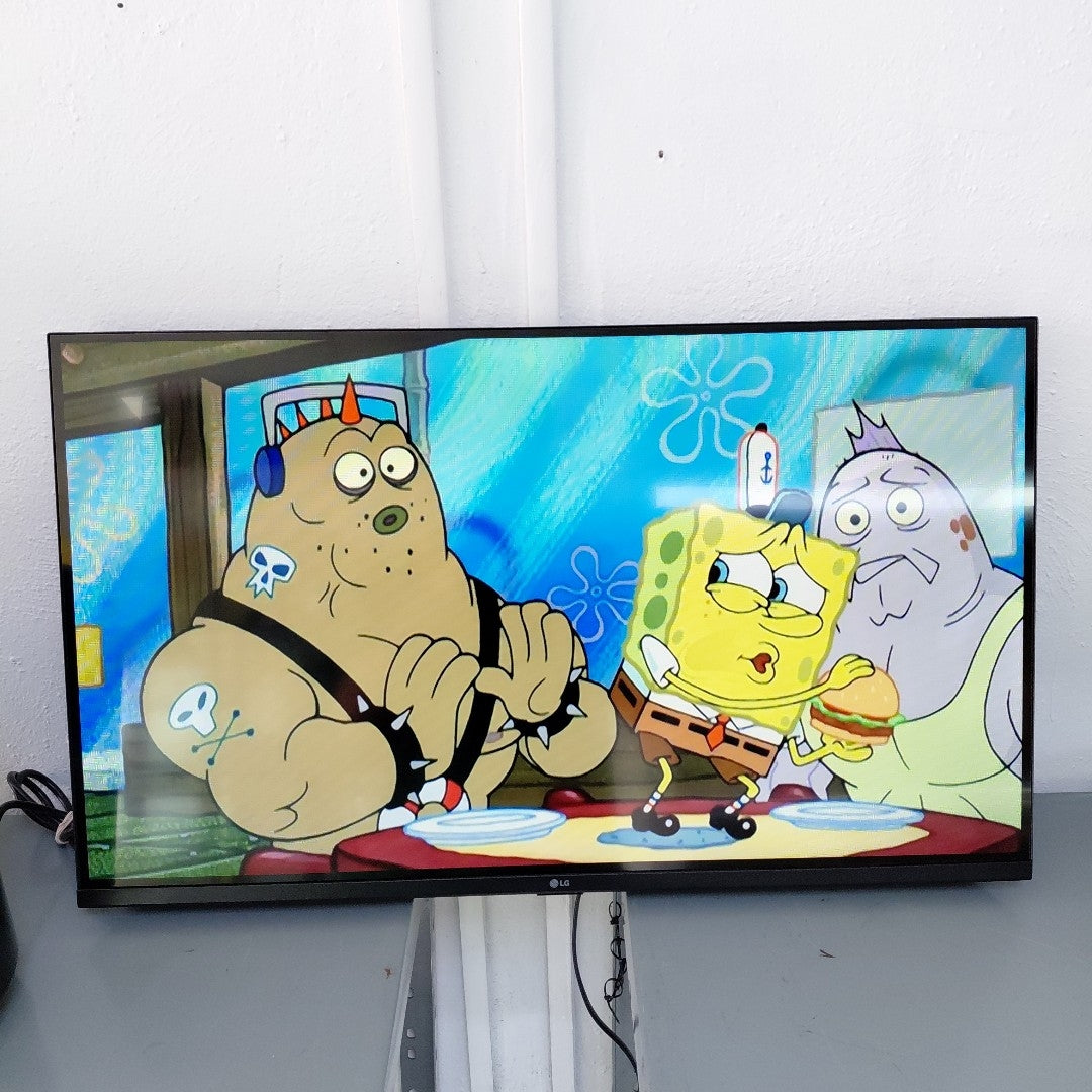 PANTALLA LG 32LR600BPSC (2026) 32" LED HD (SEMINUEVO)