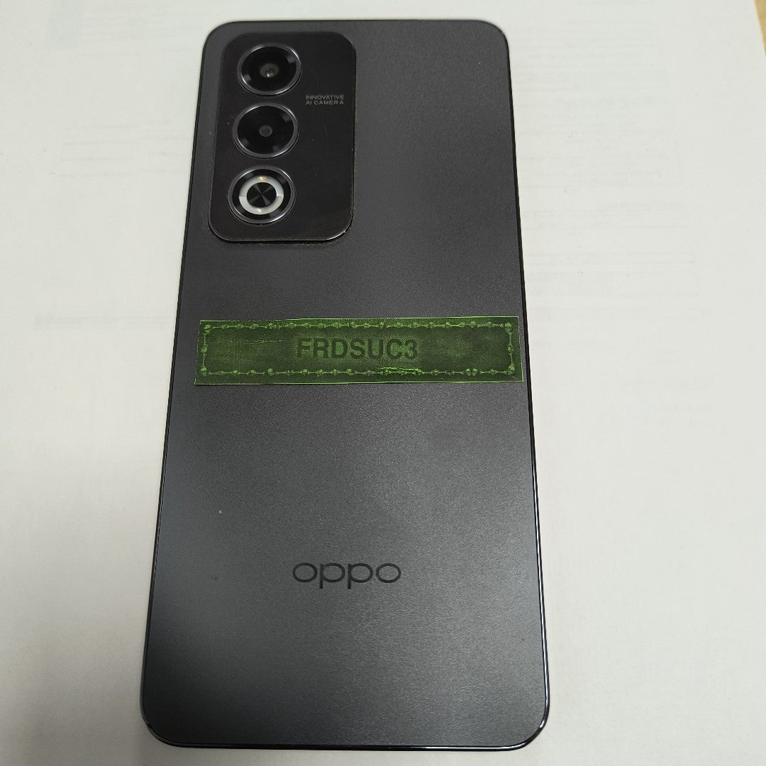 CELULAR OPPO A80 5G CPH2639 (2024) 256 GB 8 GB RAM (SEMINUEVO)