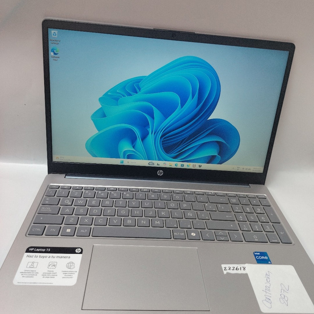 LAPTOP HP 15-FD0161LA (2024) 256 GB SSD 8 GB RAM (SEMINUEVO)
