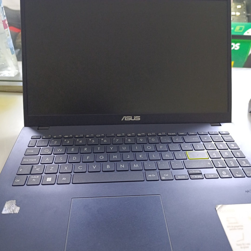 LAPTOP ASUS E510MA-BR1532W (2024) 128 GB SSD 4 GB RAM (SEMINUEVO)