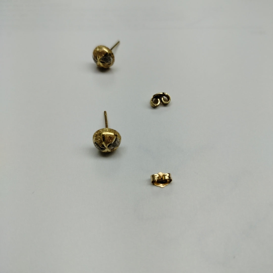ARETES PAR ORO 14 K 1.8 GRMS (SEMINUEVO)