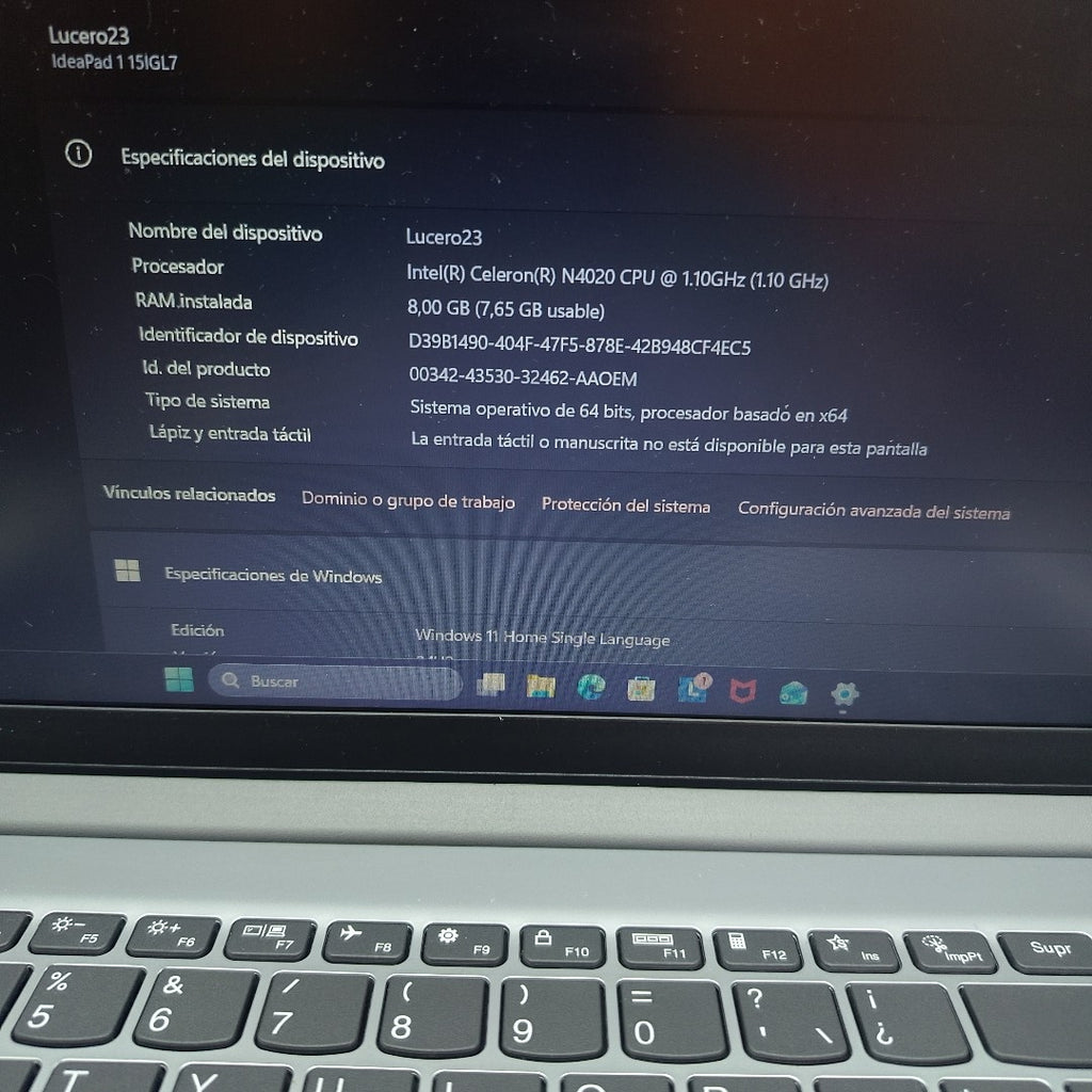 LAPTOP LENOVO IDEAPAD 1 15IGL7 (2025) 256 GB SSD 8 GB RAM (SEMINUEVO)