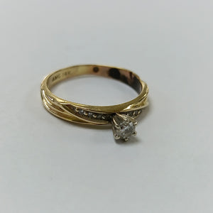 SOLITARIO ORO 14 K 2.4 GRMS (SEMINUEVO)