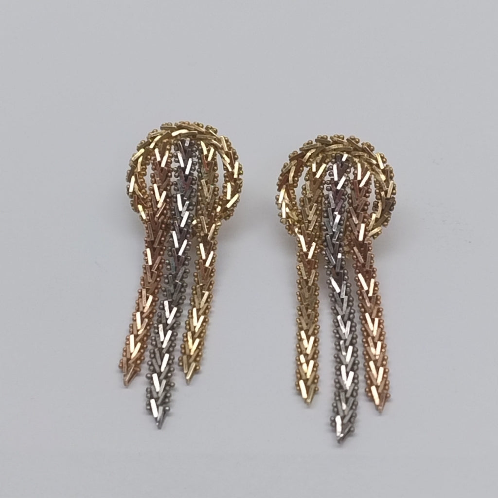 ARETES PAR ORO COMBINADO 14 K 9.6 GRMS (SEMINUEVO)