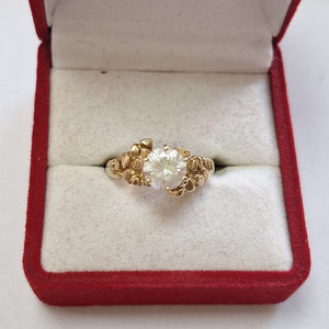 SOLITARIO ORO 14 K 3.8 GRMS (SEMINUEVO)