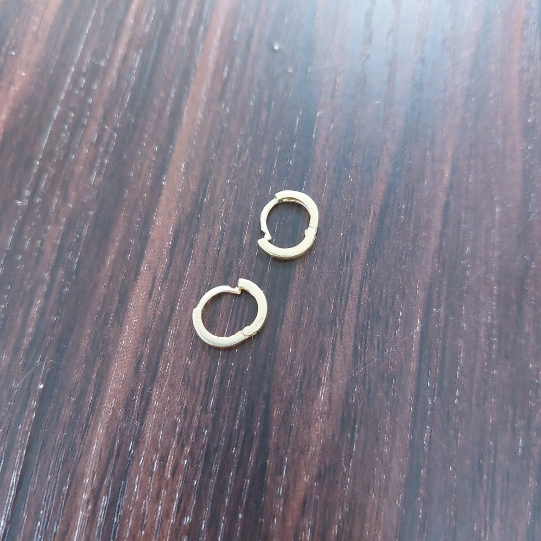 ARETES HUGGIE 14K 1.3 GR (NUEVO)
