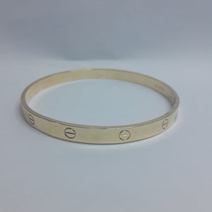 PULSERA RIGIDA ORO 10 K 4.4 GRMS (SEMINUEVO)