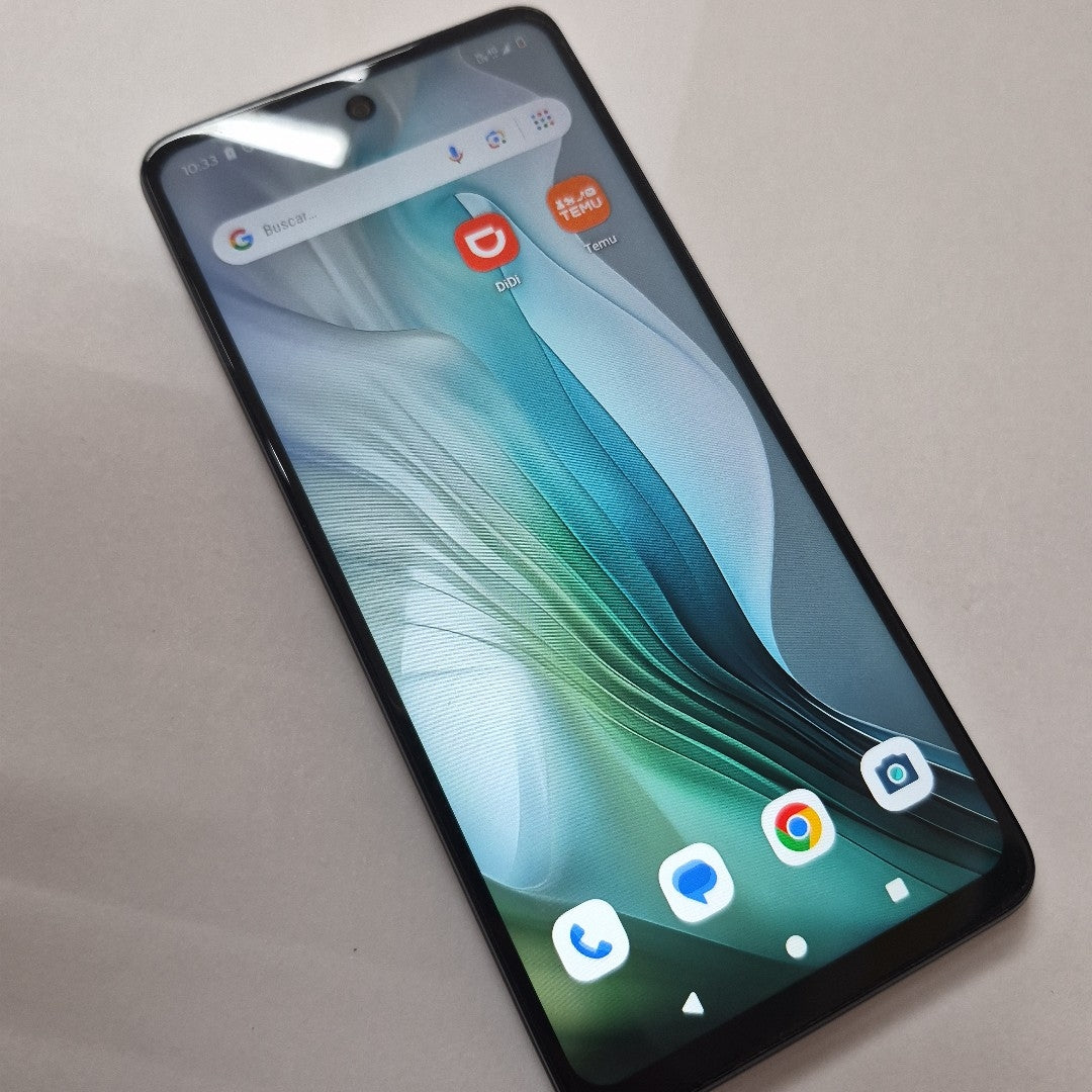 CELULAR MOTOROLA MOTO E14 XT2421-12 (2024) 64 GB 2 GB RAM (SEMINUEVO)
