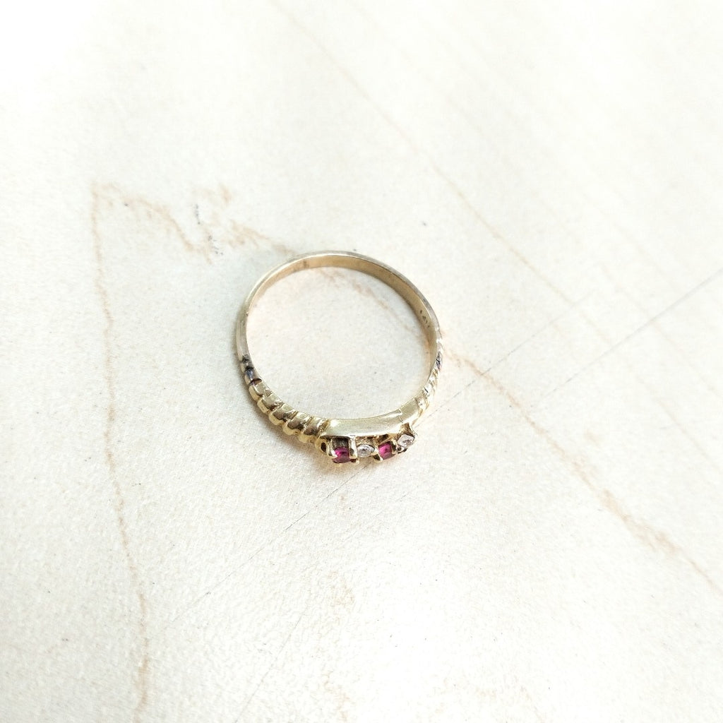 ANILLITO ORO 14 K 1.9 GRMS (SEMINUEVO)