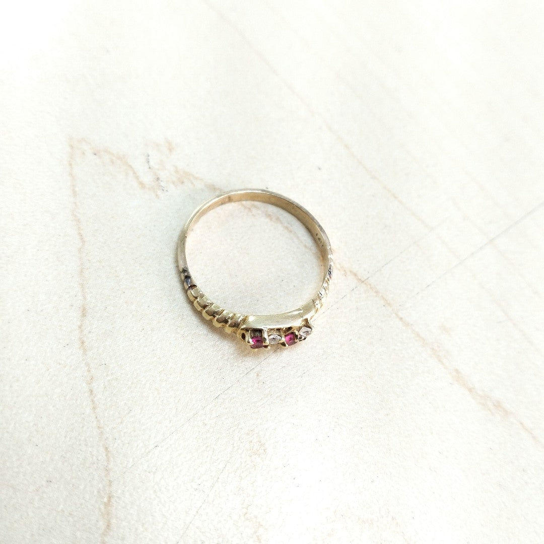 ANILLITO ORO 14 K 1.9 GRMS (SEMINUEVO)