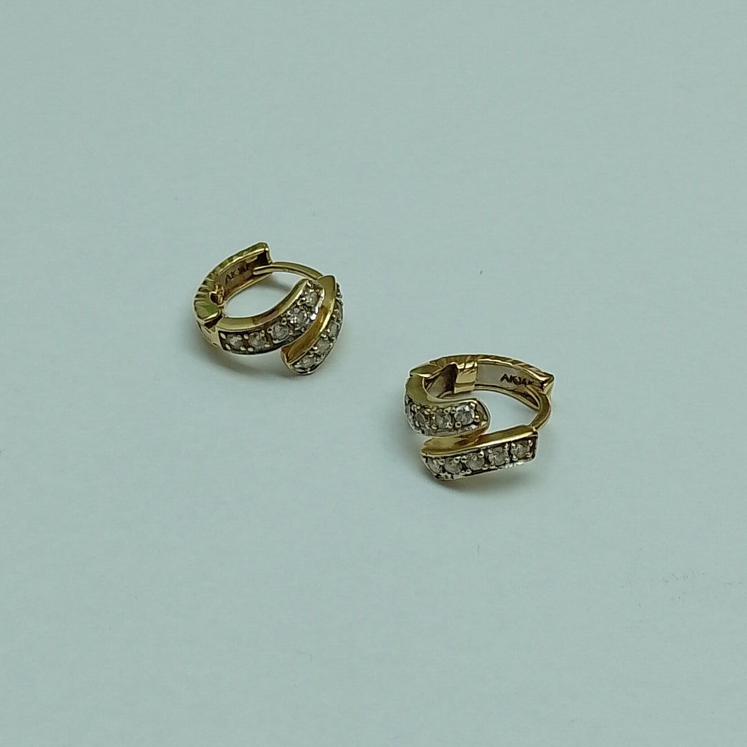ARRACADAS PAR ORO 14 K 3.3 GRMS (SEMINUEVO)