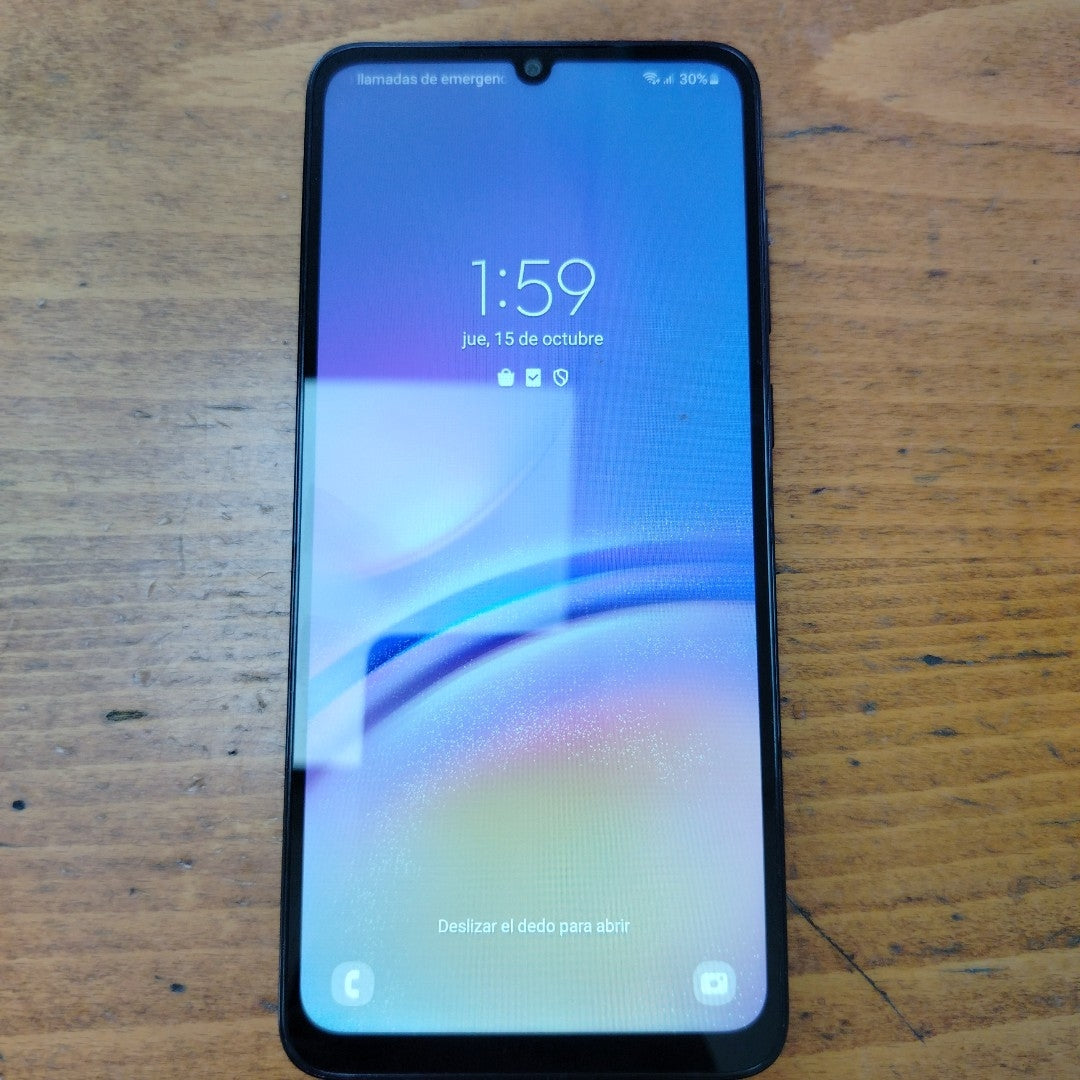 CELULAR SAMSUNG GALAXY A05 SM-A055M (2023) 64 GB 4 GB RAM (SEMINUEVO)