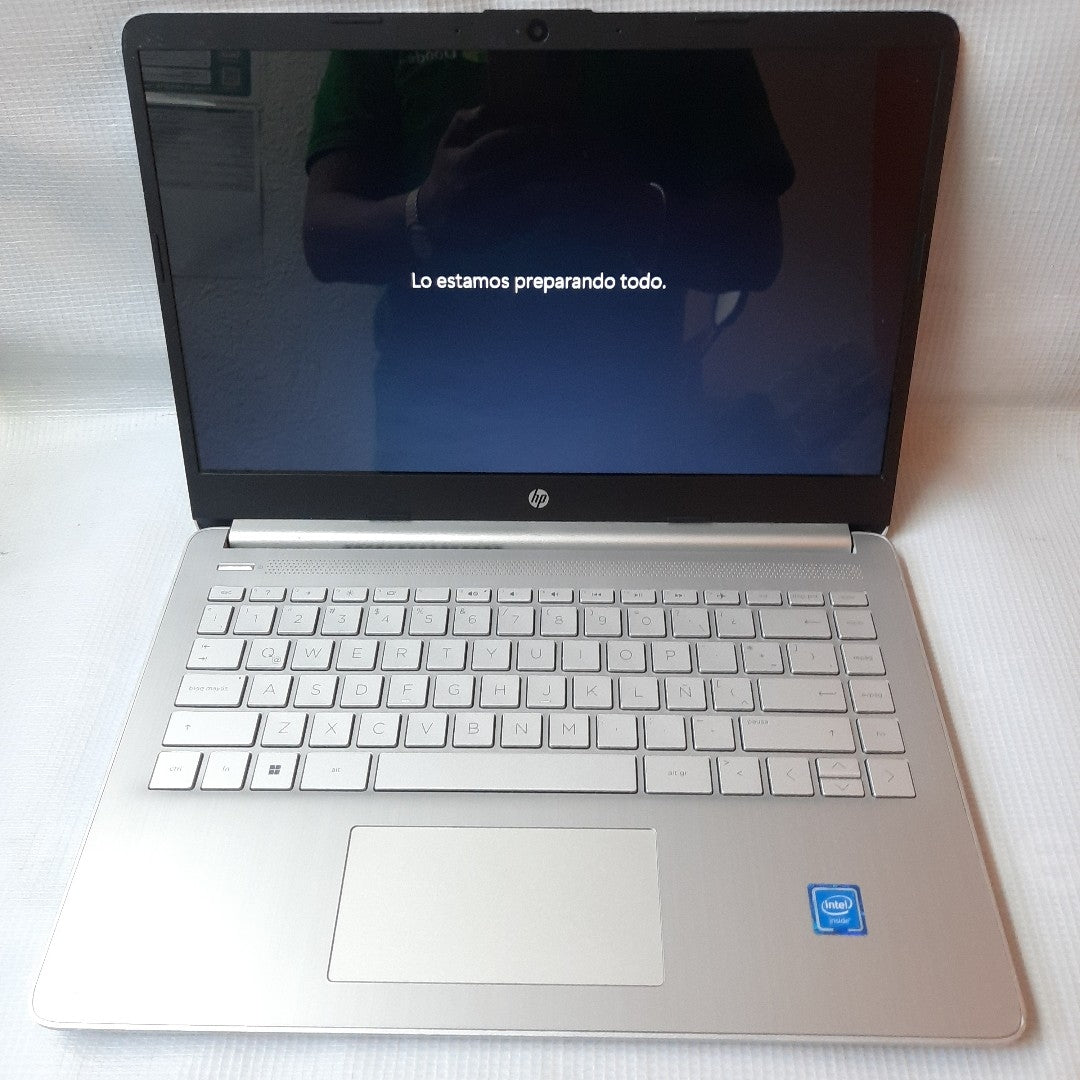 LAPTOP HP 14-DQ0519LA (2023) 128 GB SSD 4 GB RAM (SEMINUEVO)