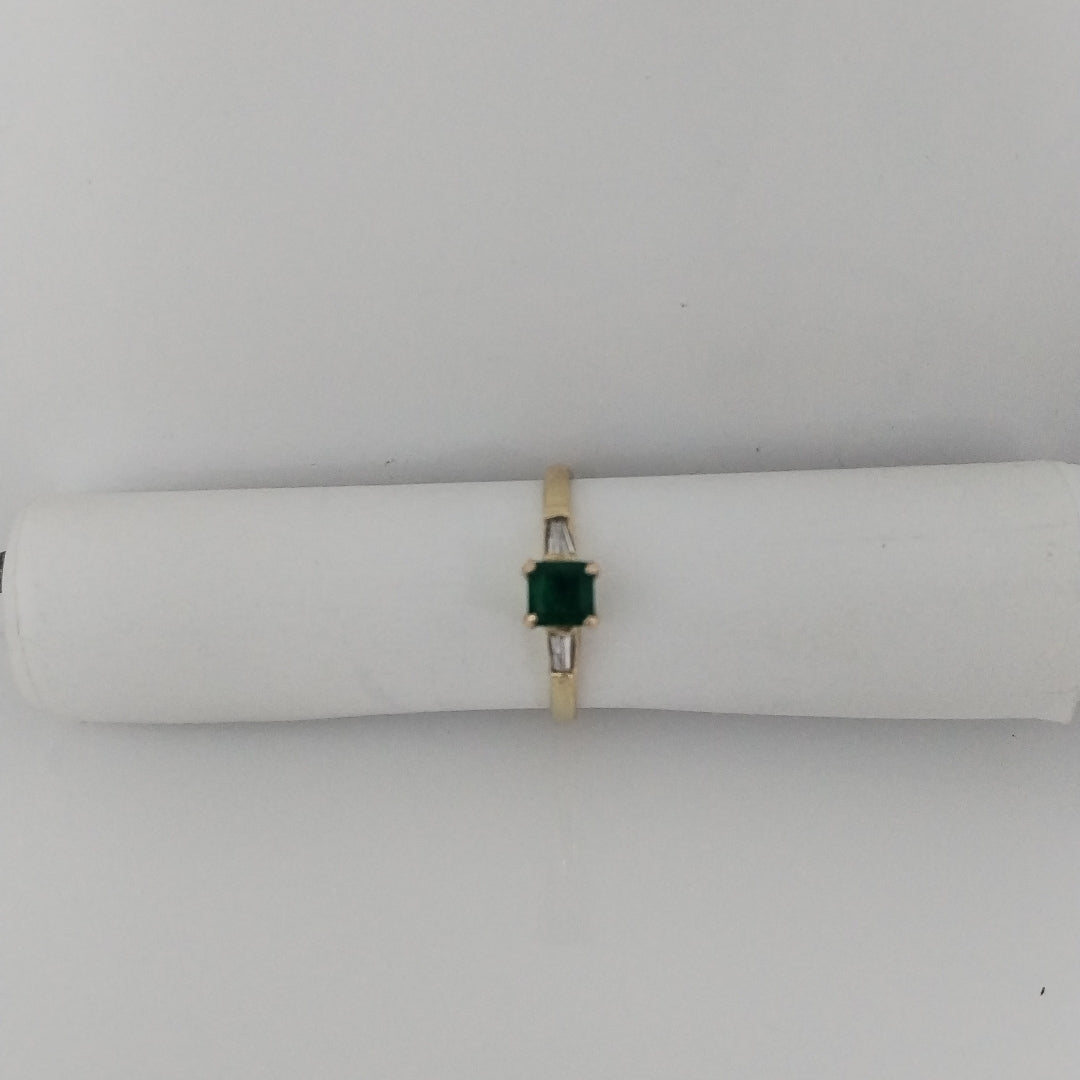 ANILLITO ORO 18 K 2.2 GRMS (SEMINUEVO)