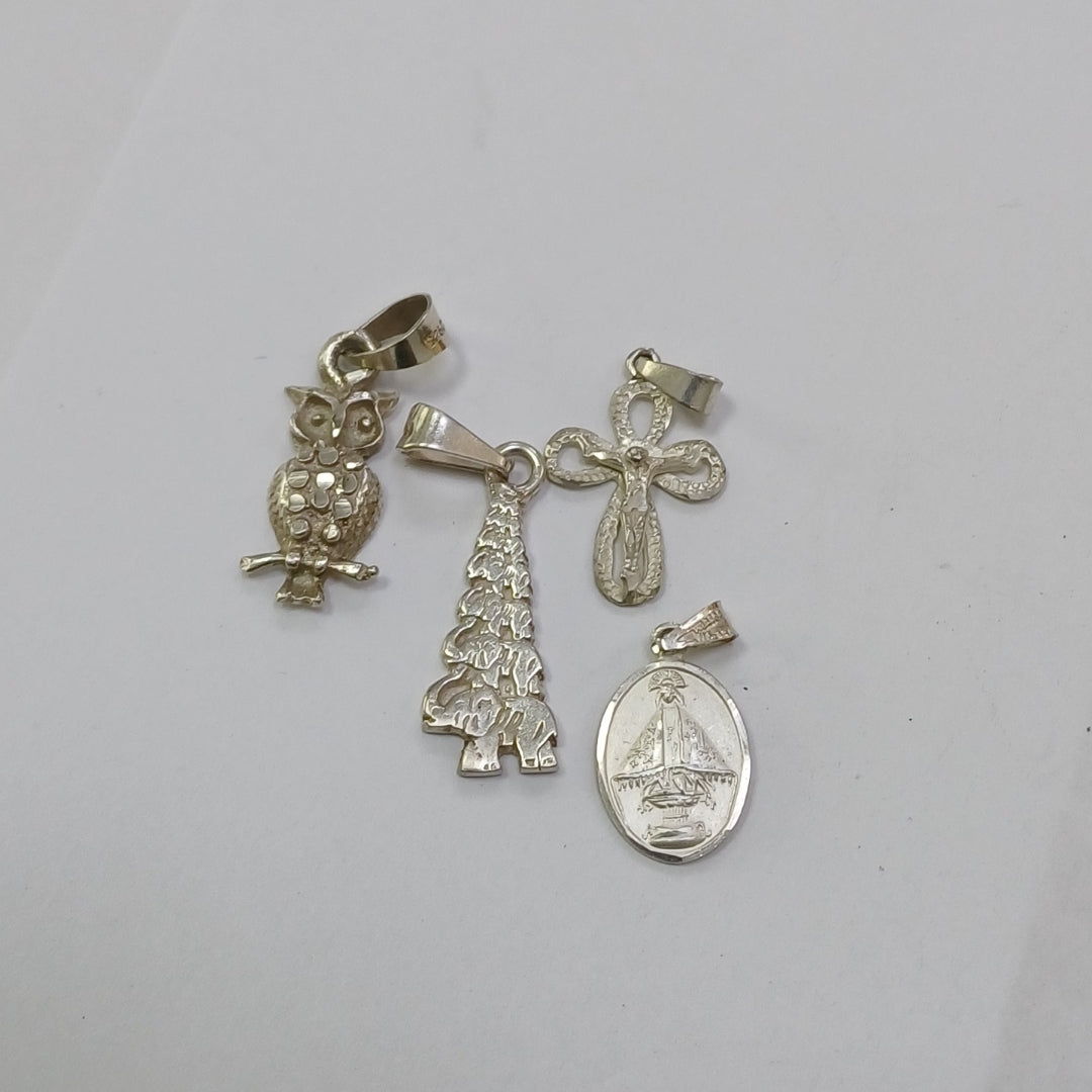 CRUZ,DIJE,MEDALLA RELIGIOSA PLATA 8,90 GRMS (SEMINUEVO)