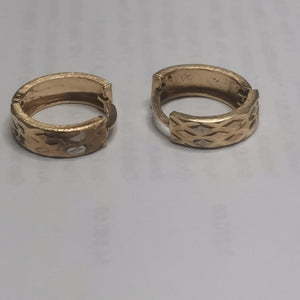 ARETES PAR ORO 14 K 2.4 GRMS (SEMINUEVO)