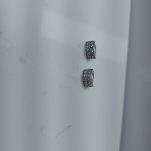 ARRACADAS PAR ORO BLANCO 14 K 2.2 GRMS (SEMINUEVO)