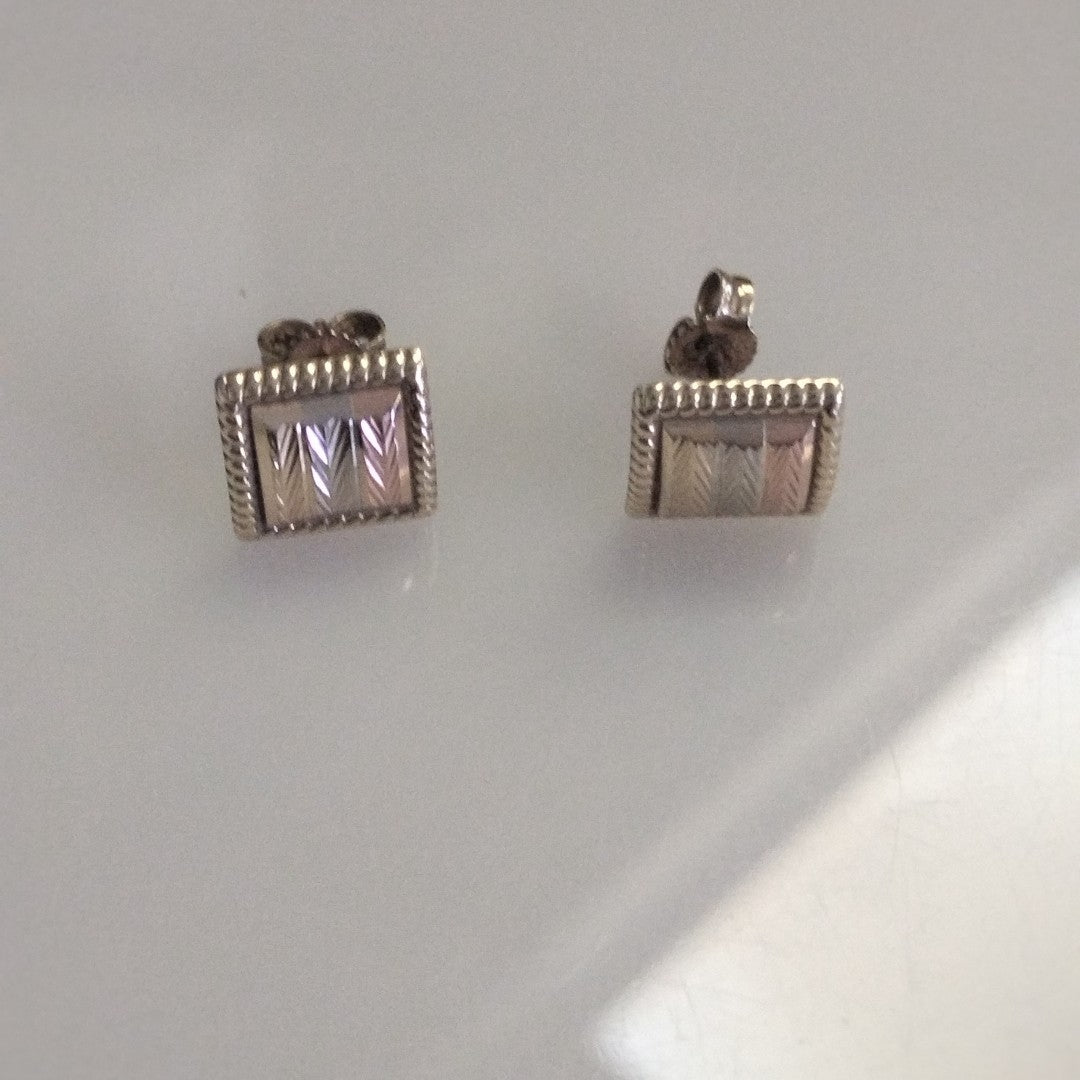 BROQUELES PAR ORO 14 K 2 GRMS (SEMINUEVO)