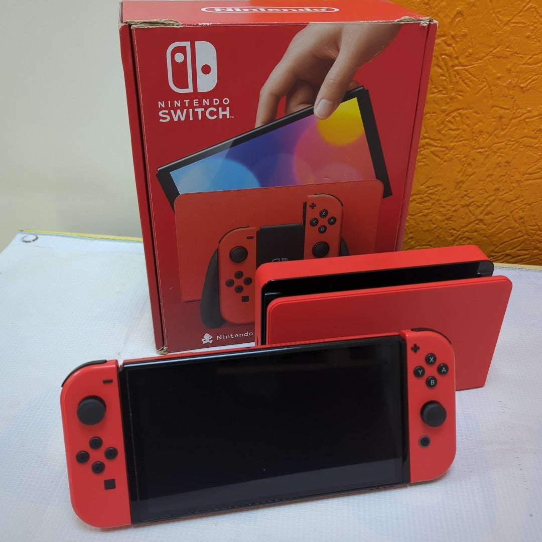 CONSOLA DE VIDEOJUEGO NINTENDO SWITCH OLED 64 GB (SEMINUEVO)