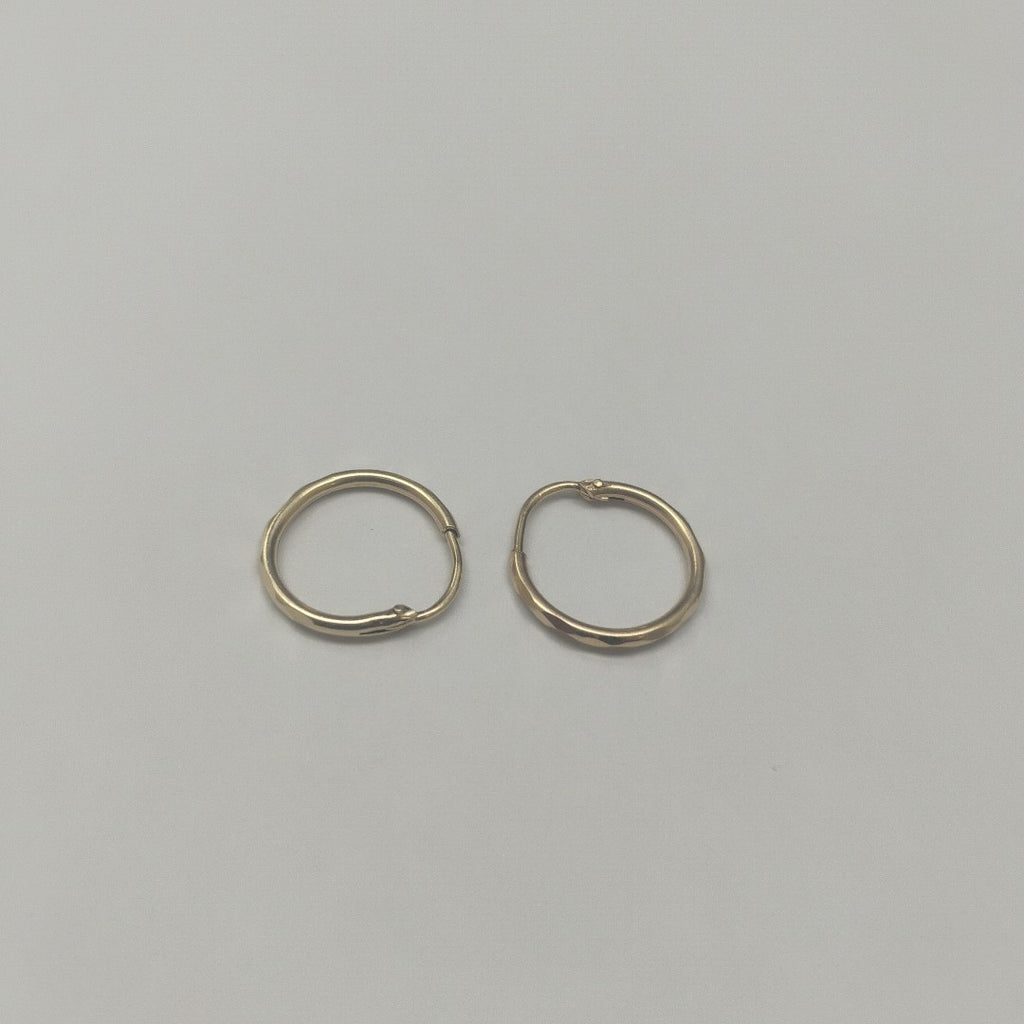 ARRACADAS PAR ORO 10 K 0.8 GRMS (SEMINUEVO)