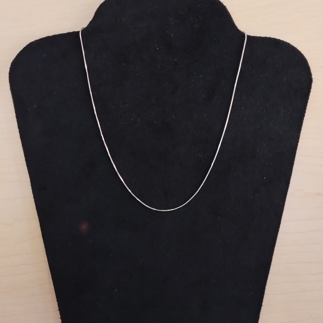 CADENA ORO, ORO BLANCO 14 K 2.5 GRMS (SEMINUEVO)