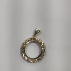 K1 1.9 GRMS 14 K IDENTIFICACIÓN DIJE MATERIALES ORO CANTIDAD DE PIEZA (SEMINUEVO)