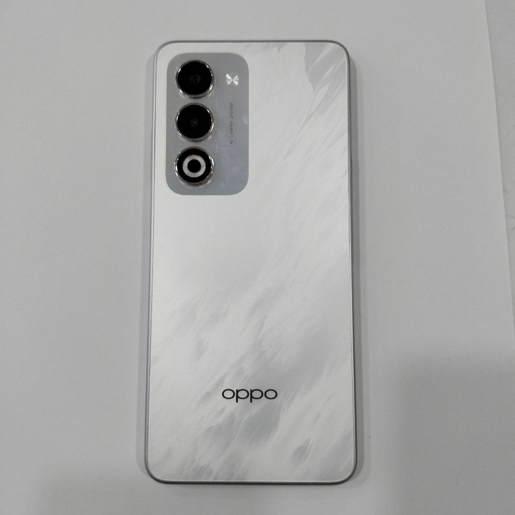 CELULAR OPPO A5 CPH2727 (2025) 256 GB 4 GB RAM (SEMINUEVO)