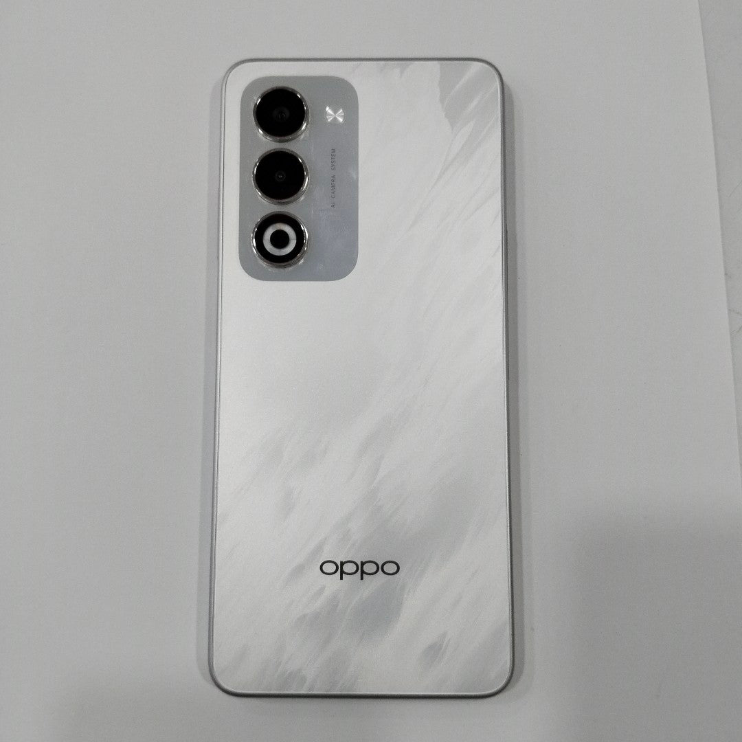 CELULAR OPPO A5 CPH2727 (2025) 256 GB 4 GB RAM (SEMINUEVO)